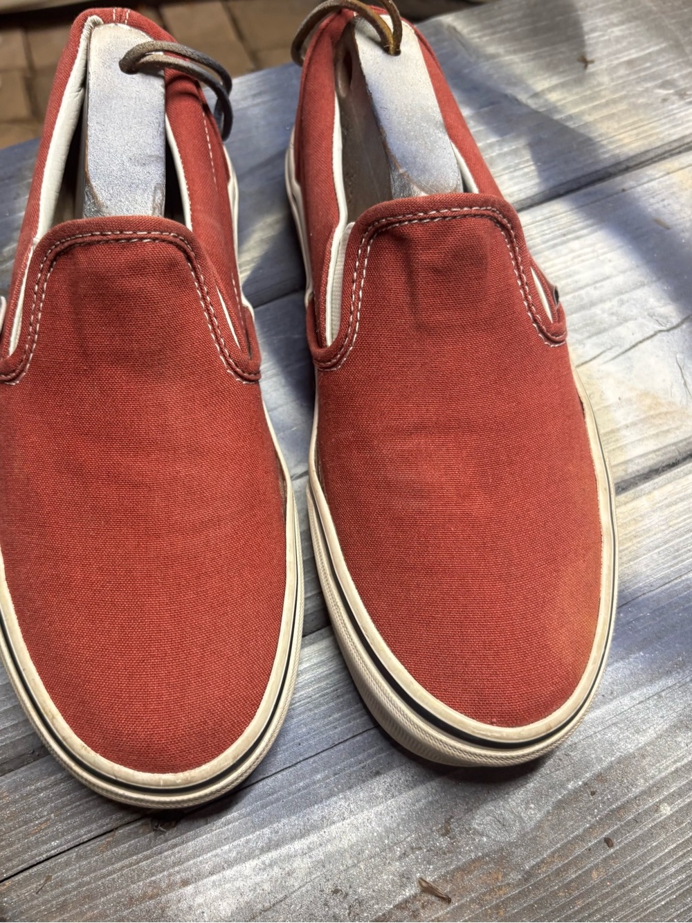 Red Vans slip-on canvas sneakers #skateboarding #vans womens 8.5